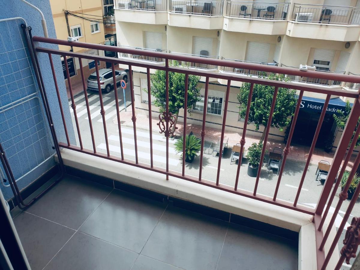 Nice And New Furnished Apartments In Torrevieja Centre Buitenkant foto